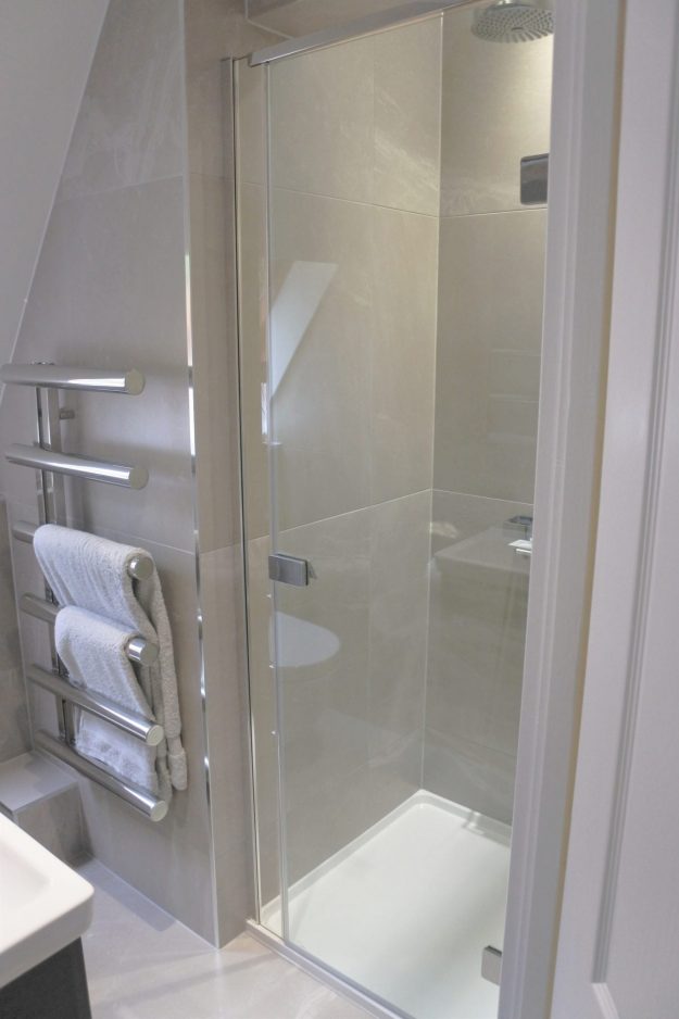 final 14 bathroom remodel London
